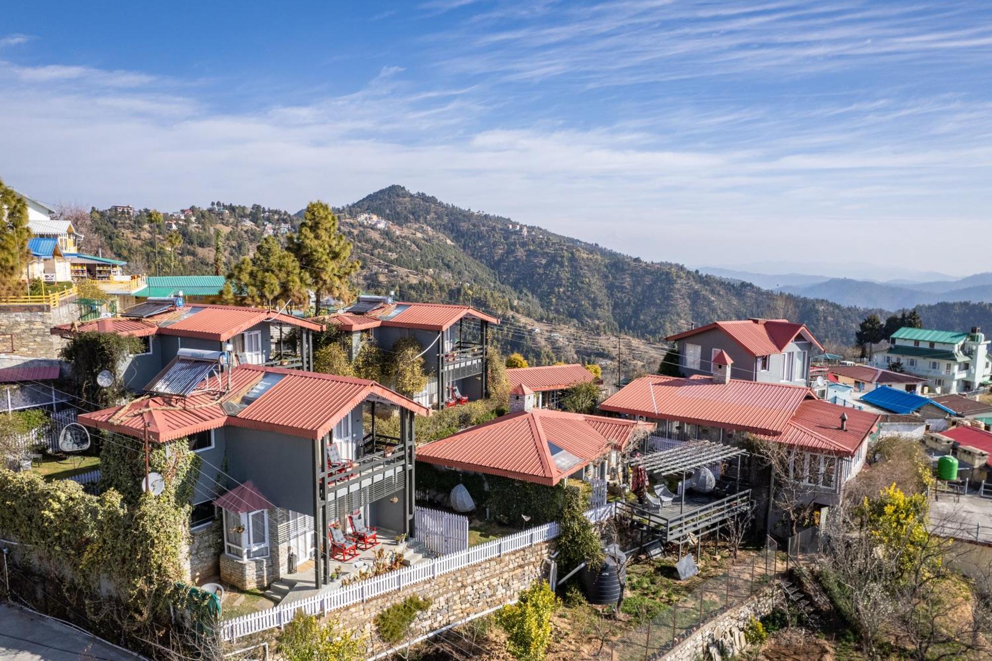 The Birdcage, Mukteshwar Hotel Екстериор снимка